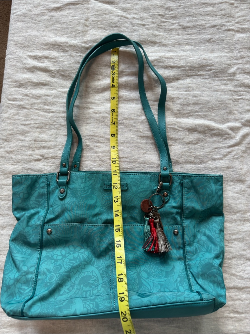Sakroots Teal Floral-Pattern Tote with Tassel Charm - Picture 5 of 7